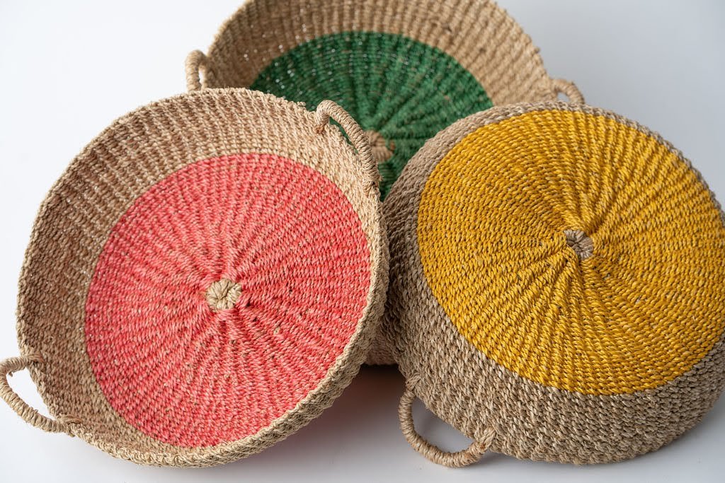 Iris Round Tray I Olive Main image