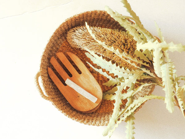 Iris Round Tray I Olive